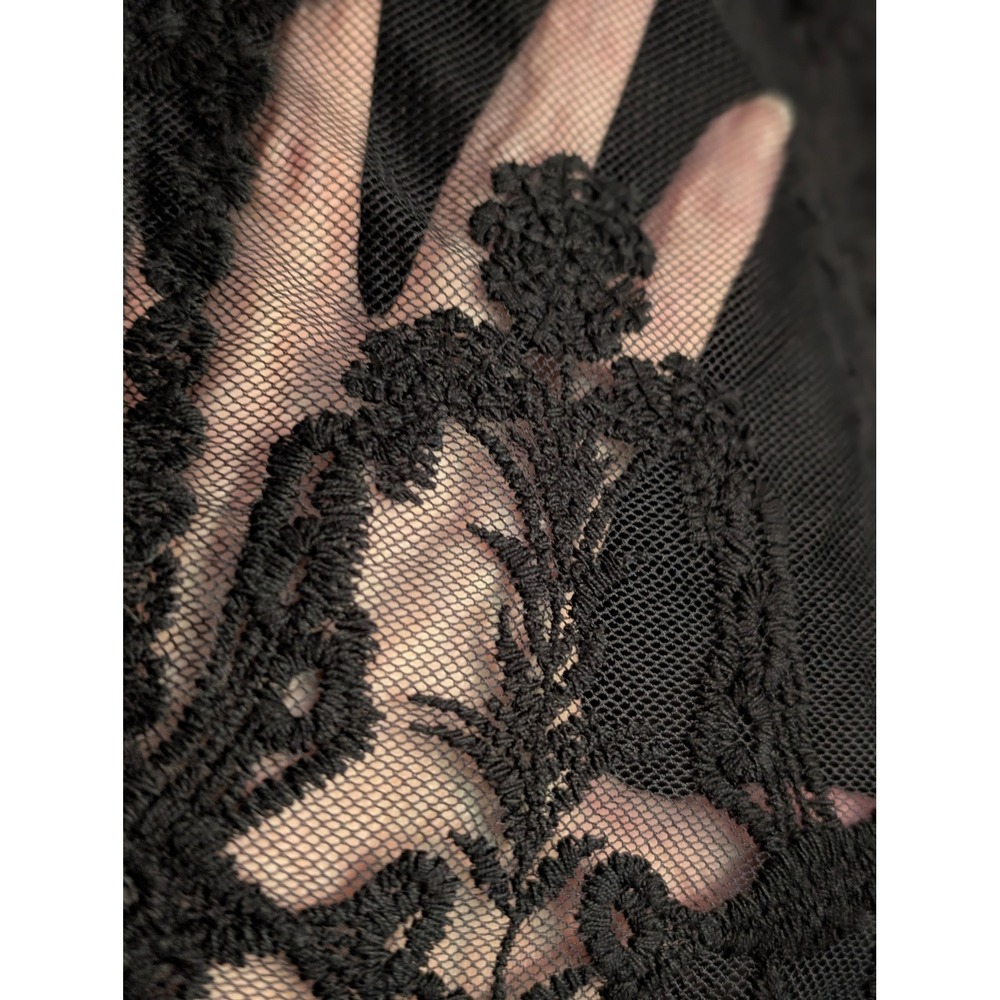 Dulcie Black Lace Tank Top Sheer Floral Mesh Sleeveless Blouse M goth boho - Picture 3 of 7